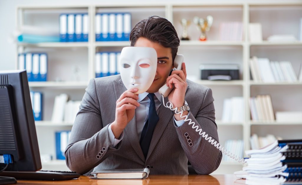 信用できないFA